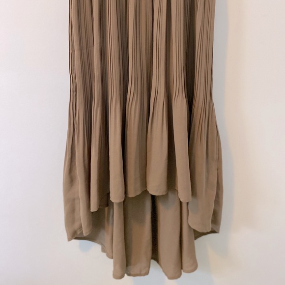 Olive green high-low dress - Picture 3 of 7